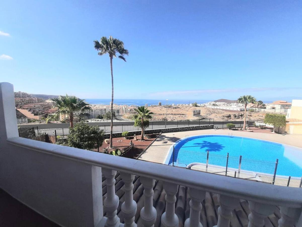 1 Bedroom Giuly Sea Views In Cristianos Appartement