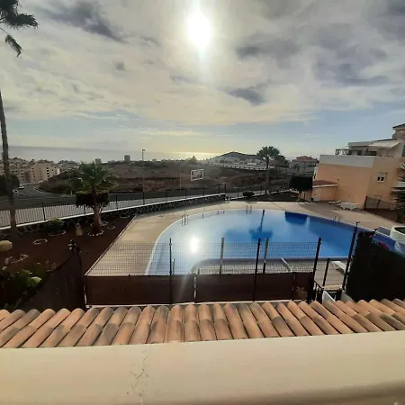 1 Bedroom Giuly Sea Views In Los Cristianos Exterior photo